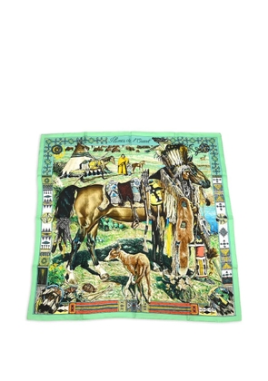 Hermès Pre-Owned 1990-2000s cheyennes-print silk scarf - Green