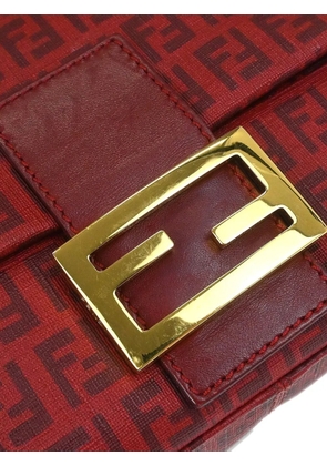 Fendi Pre-Owned 2010s Mamma Baguette Zucchino pattern shoulder bag - Red