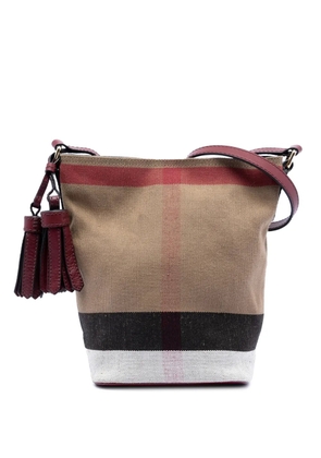 Burberry Pre-Owned 2000-2017 Mini Mega Check Canvas Ashby Tassel bucket bag - Brown