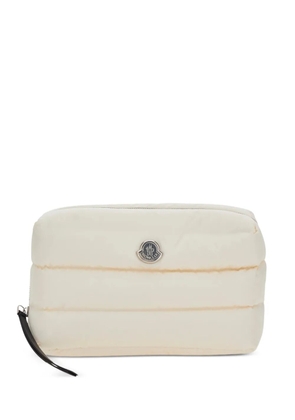 Moncler Caradoc logo-patch clutch bag - Neutrals