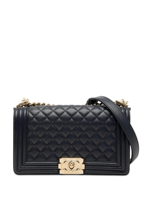 CHANEL Pre-Owned 2016-2017 Old Medium Quilted Lambskin Boy Flap crossbody bag - Black