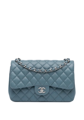 CHANEL Pre-Owned 2012 Jumbo Classic Lambskin Double Flap shoulder bag - Blue