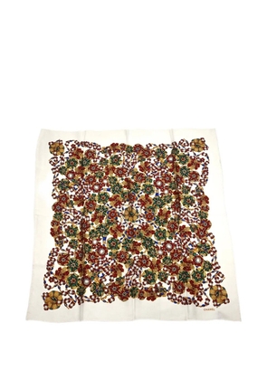 CHANEL Pre-Owned 1990-2000s floral silk scarf - White