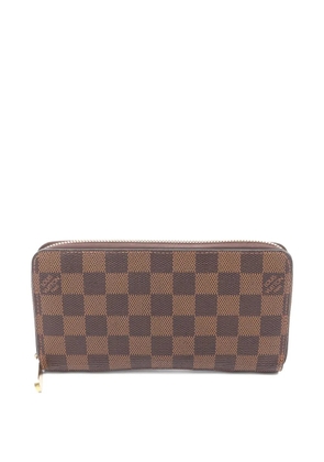 Louis Vuitton Pre-Owned 2013 Zippy wallet - Brown