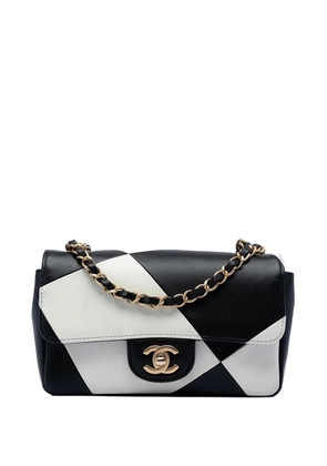 CHANEL Pre-Owned 2021-2026 Mini Rectangular Classic Bicolor Quilted Lambskin Geometric Patchwork Single Flap crossbody bag - Black
