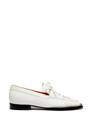 LILI CURIA Beau lace up ruffled loafers - White