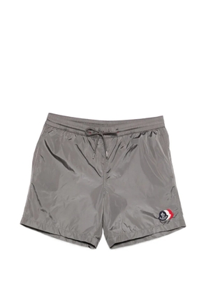 Moncler Mare drawstring logo-patch swim shorts - Grey