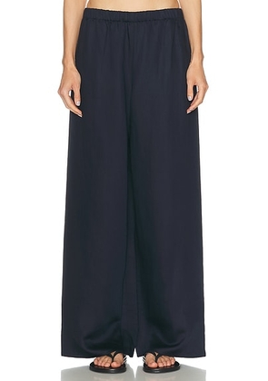 Jenni Kayne Summer Demi Pant in Navy - Navy. Size L (also in M).