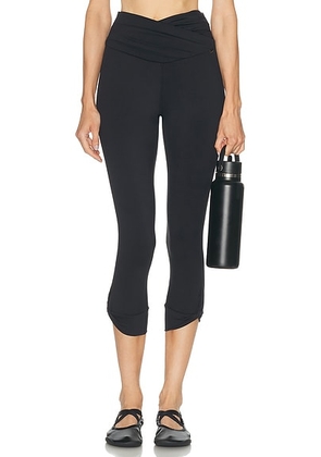 Goldbergh Coasis Capri Tight in Black - Black. Size L (also in M, S, XS).