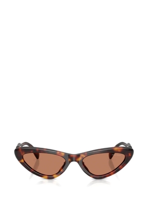 Miu Miu Eyewear cat-eye frame sunglasses - Brown