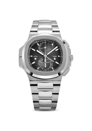 Patek Philippe Pre-Owned 2016 Nautilus 5990/1A-001 40.5mm watch - Grey