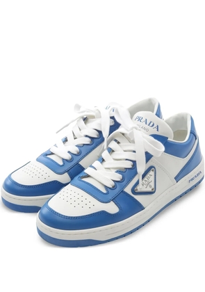 Prada Pre-Owned 2010s Downtown sneakers - White