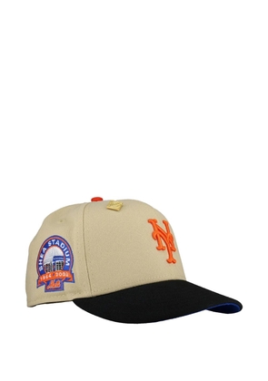 NEW ERA CAP Shea stadium-applique hat - Neutrals