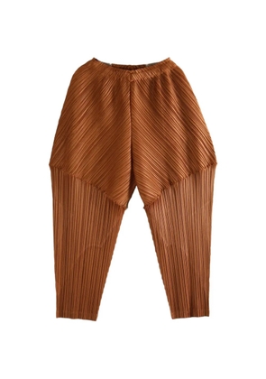 Pleats Please Issey Miyake pleated trousers - Brown