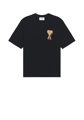 AMI Paris T-Shirt in Black - Black. Size M (also in ).