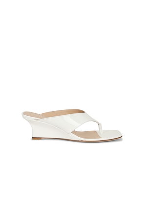 Stuart Weitzman Vinnie Wedge Thong Sandal 50 in White. Size 6. Also in 9, 6.5, 7, 7.5, 8, 8.5, 9.5, 10.