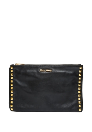 Miu Miu Pre-Owned 2010s stud-detail leather clutch bag - Black