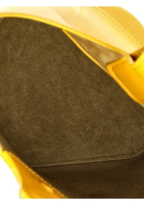 Loewe Pre-Owned Pebble Leather bucket bag - Yellow