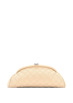 CHANEL Pre-Owned Timeless Quilted Caviar clutch bag - Neutrals