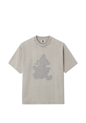 izzue embossed-graphic T-shirt - Neutrals