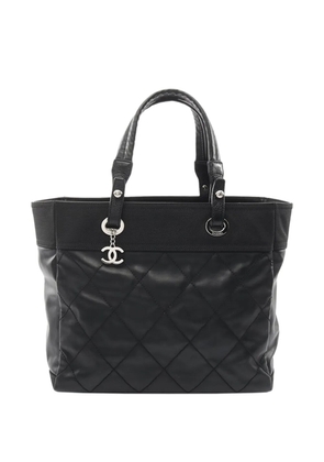 CHANEL Pre-Owned 2012 Large Quilted Coated Canvas Paris Biarritz tote bag - Black