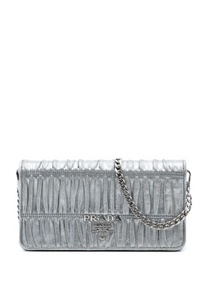 Prada Pre-Owned 2013-2026 Metallic Nappa Gaufre Wallet On Chain crossbody bag - Silver