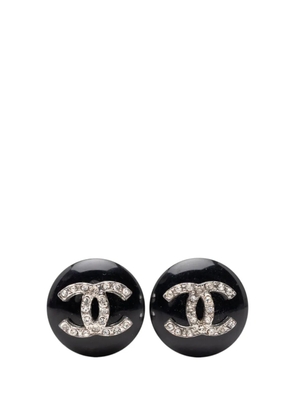 CHANEL Pre-Owned 1996 Resin CC Rhinestones Round Clip On Earrings costume earrings - Black