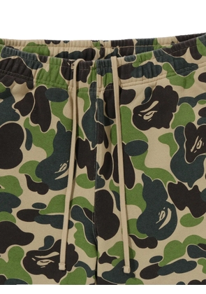 A BATHING APE® camouflage pattern track shorts - Neutrals