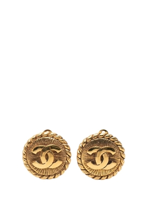 CHANEL Pre-Owned 1970-1980 Gold Plated CC Round Clip on Earrings costume earrings