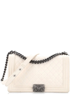 CHANEL Pre-Owned Boy Flap Bag Quilted Calfskin New Medium shoulder bag - White