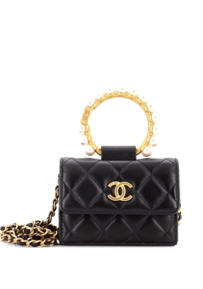 CHANEL Pre-Owned Pearl Crown with Chain Quilted Lambskin clutch bag - Black
