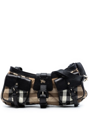 Burberry Pre-Owned 2000-2017 Quilted House Check Canvas Cinda shoulder bag - Neutrals