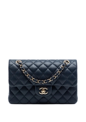 CHANEL Pre-Owned 2020 Small Classic Caviar Double Flap shoulder bag - Blue
