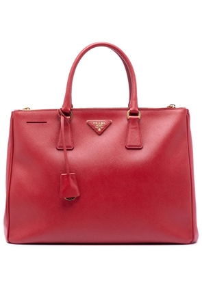 Prada Pre-Owned 2010-2026 Large Saffiano Lux Galleria Double Zip satchel - Red