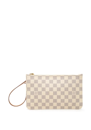 Louis Vuitton Pre-Owned 2018 Damier Azur Neverfull MM pouch - White