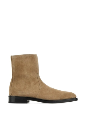 Ferragamo Gerald suede ankle boots - Neutrals