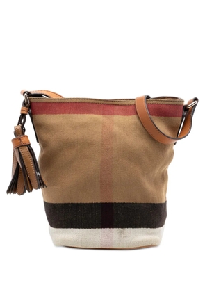 Burberry Pre-Owned 2000-2017 Mini Mega Check Canvas Ashby Tassel bucket bag - Brown