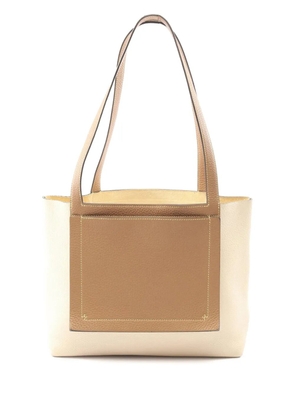 Hermès Pre-Owned 2021 Clemence Cabasellier 31 tote bag - Neutrals