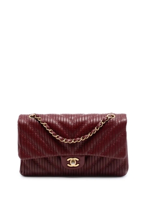 CHANEL Pre-Owned 2018 Medium Classic Chevron Calfskin Pleated Double Flap shoulder bag - Red