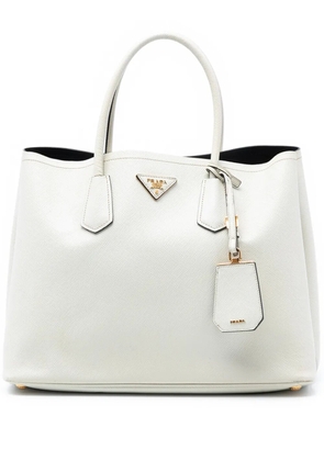 Prada Pre-Owned 2010-2025 Medium Saffiano Cuir Double satchel - White