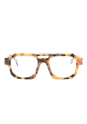 Kuboraum D-frame tortoiseshell-effect glasses - Brown