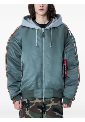 VETEMENTS integrated-hood bomber jacket - Green