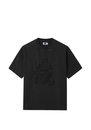 izzue embossed-graphic T-shirt - Black