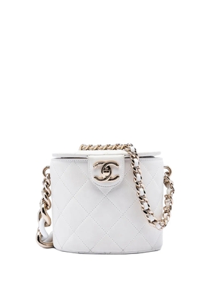 CHANEL Pre-Owned 2019 CC Lambskin Elegant Chain Case vanity bag - White