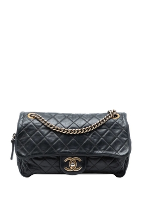 CHANEL Pre-Owned 2012-2013 Small Quilted Iridescent Calfskin Shiva Flap crossbody bag - Black