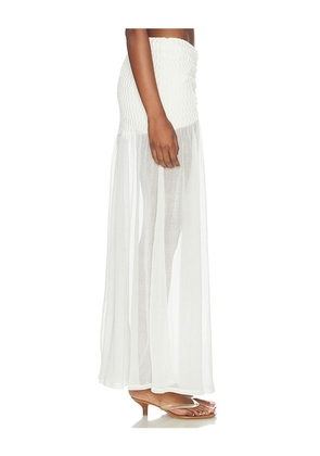 DEVON WINDSOR Florella Skirt in White. Size L. Also in M, S, XL.