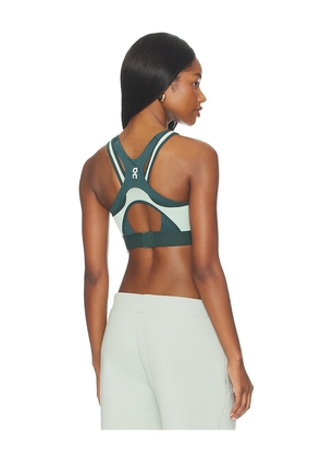 On Train Volt Bra in Mint, Green. Size L. Also in M, S, XS.