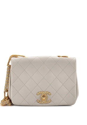 CHANEL Pre-Owned On And On Full Flap Bag Quilted Lambskin Small crossbody bag - Grey