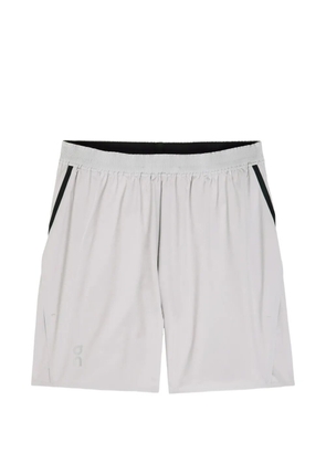 On black trim shorts - Grey