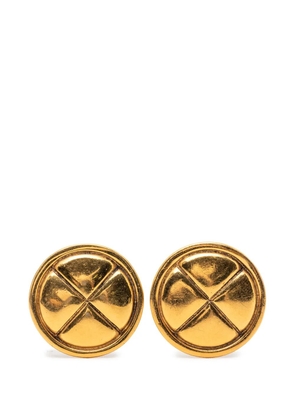 CHANEL Pre-Owned 1970-1980 Gold Plated Quilted Round Clip On Earrings costume earrings